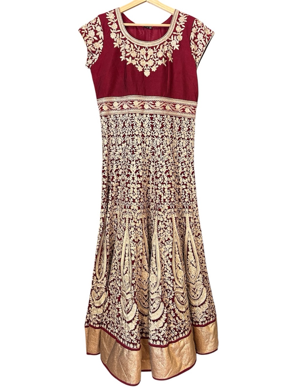 Indian Pakistani Wedding Bridal Lehenga Dress  Size XL Red/Gold Hand Embroidered